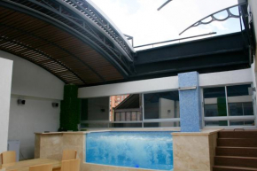 Гостиница Hotel Madeiro  Медельин